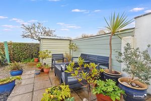 Photo 17- click for photo gallery